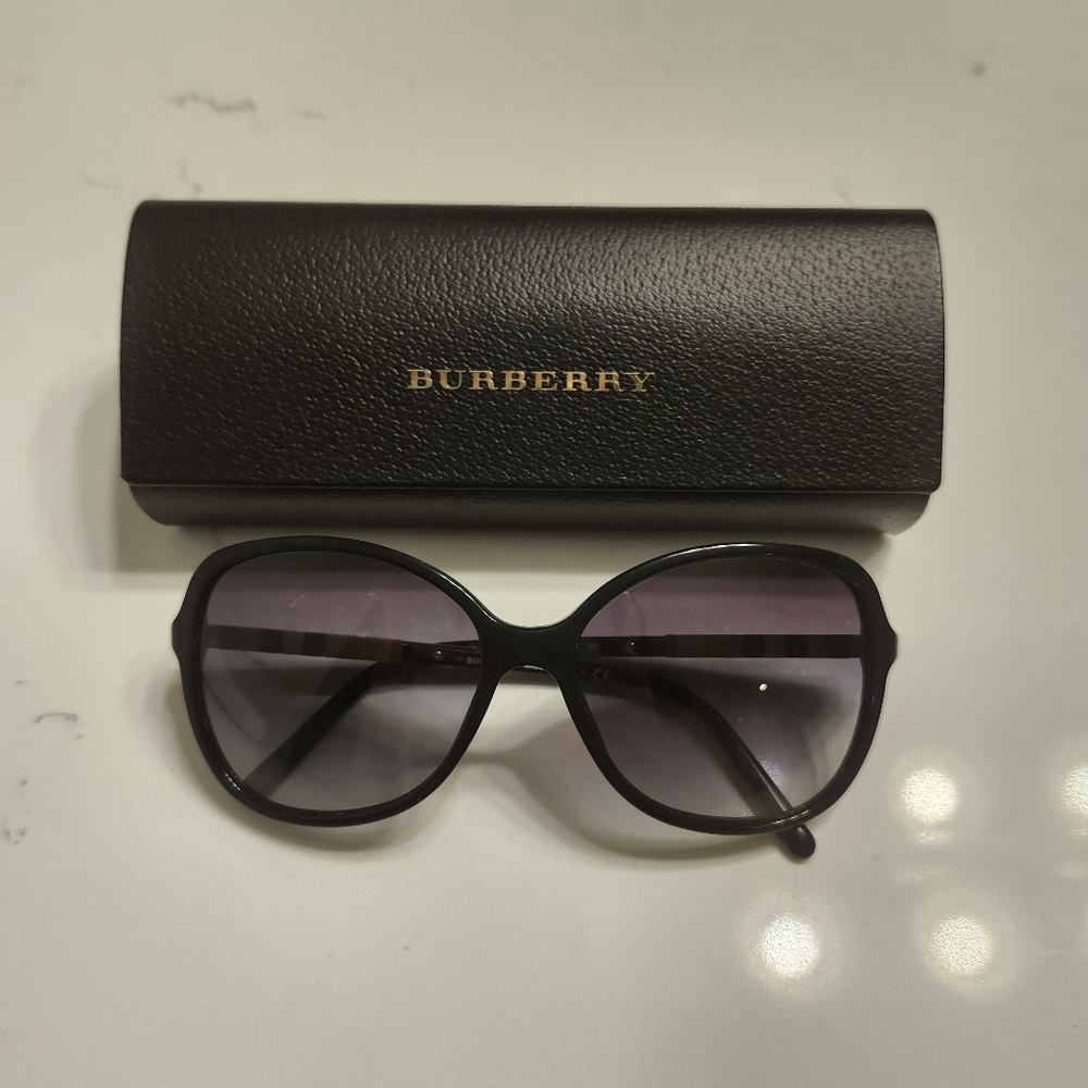 Burberry Sunglasses
